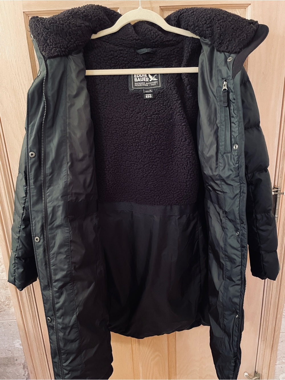 Eddie Bauer 650 Black Long Puffer Coat with Faux Fur Hood - Picture 4 of 11
